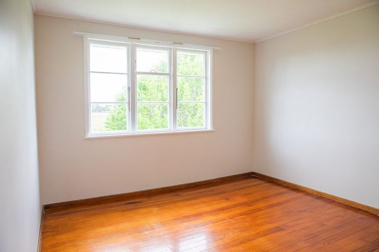 Photo of property in 87-89 Beresford Street, Bayswater, Auckland, 0622