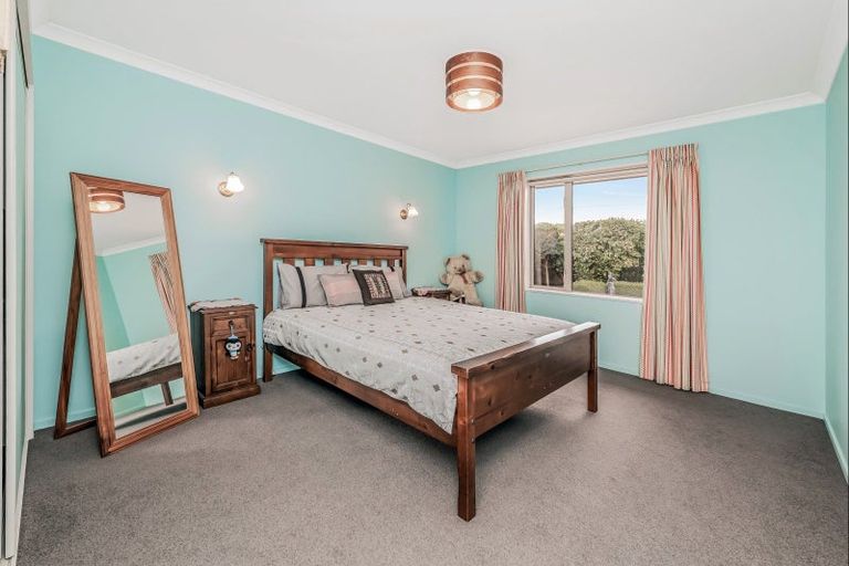 Photo of property in 72 Rotherham Drive, West Melton, 7618