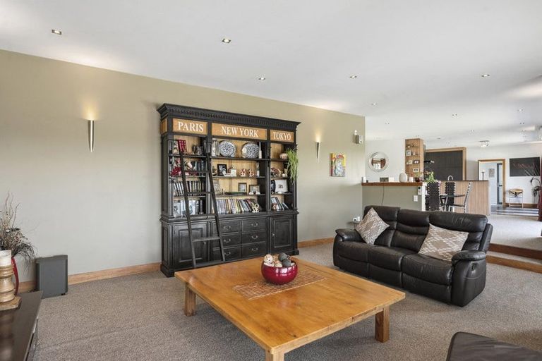 Photo of property in 184 Ferndale Way, Rangatira Park, Taupo, 3384