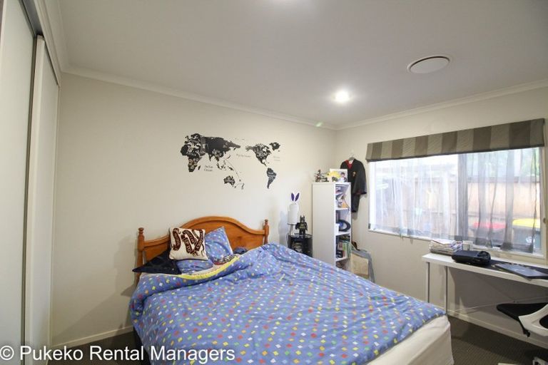 Photo of property in 38 Belfry Place, Wattle Downs, Auckland, 2103