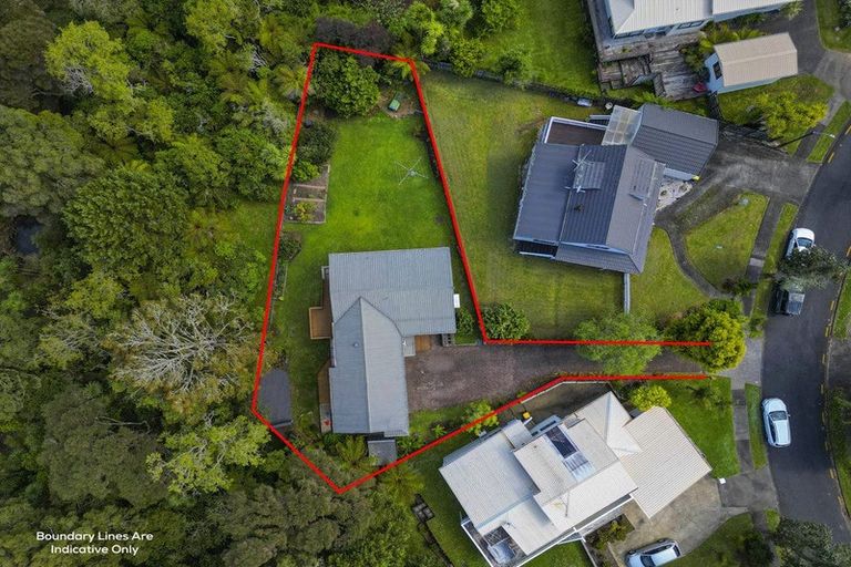 Photo of property in 7 Chardon Place, Henderson, Auckland, 0612