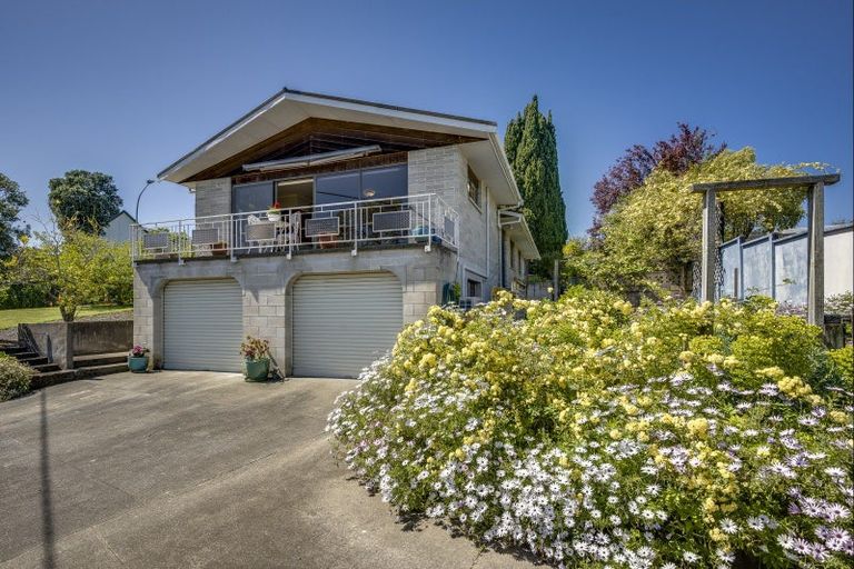 Photo of property in 36 Simla Avenue, Havelock North, 4130