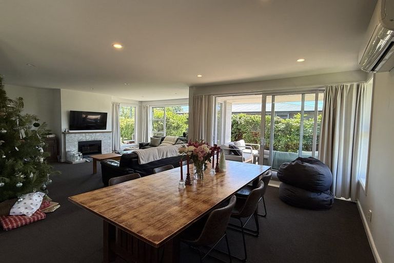 Photo of property in 6 Condell Avenue, Papanui, Christchurch, 8053