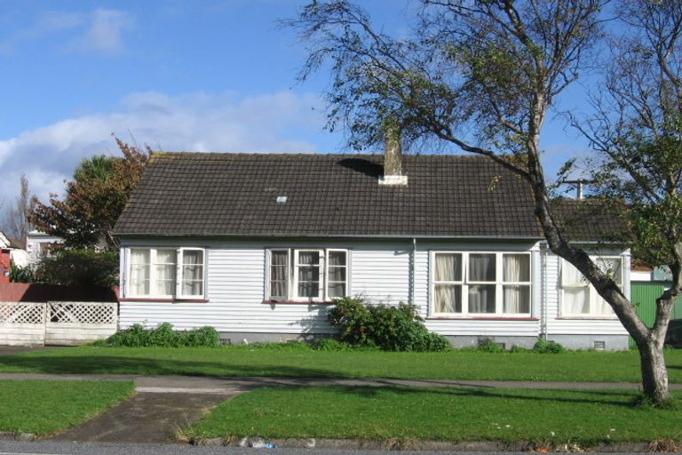 Photo of property in 1345 High Street, Taita, Lower Hutt, 5011