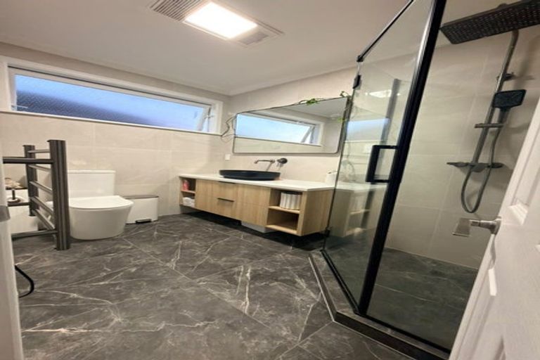 Photo of property in 65 Ridge Road, Howick, Auckland, 2014