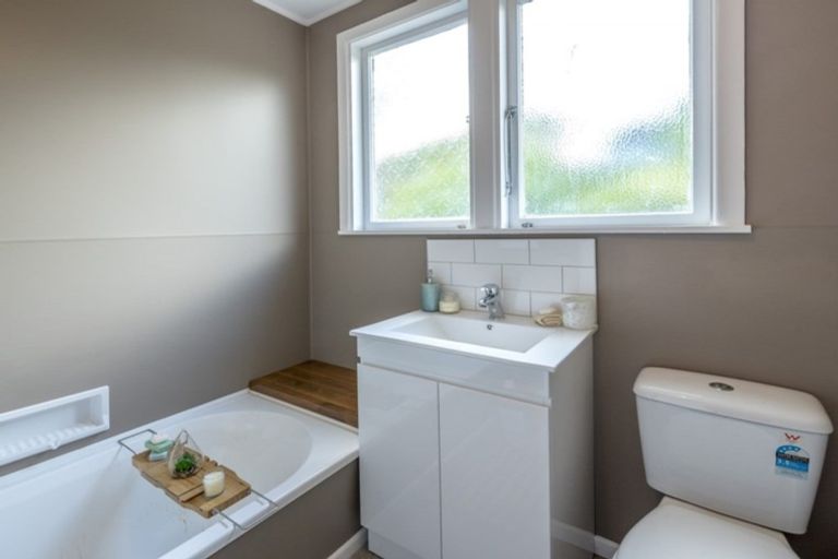 Photo of property in 87 Waerenga Road, Otaki, 5512