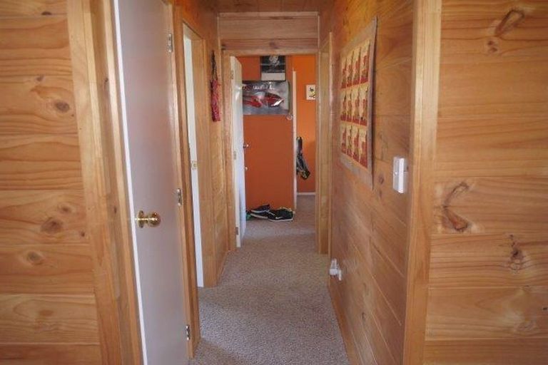 Photo of property in 11 Yasmin Lane, Kinloch, Taupo, 3377