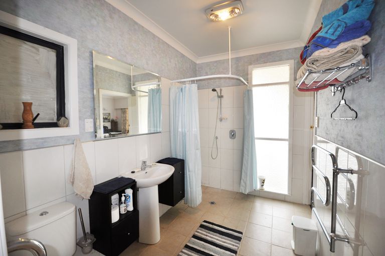 Photo of property in 26 Muncaster Road, Snells Beach, 0920