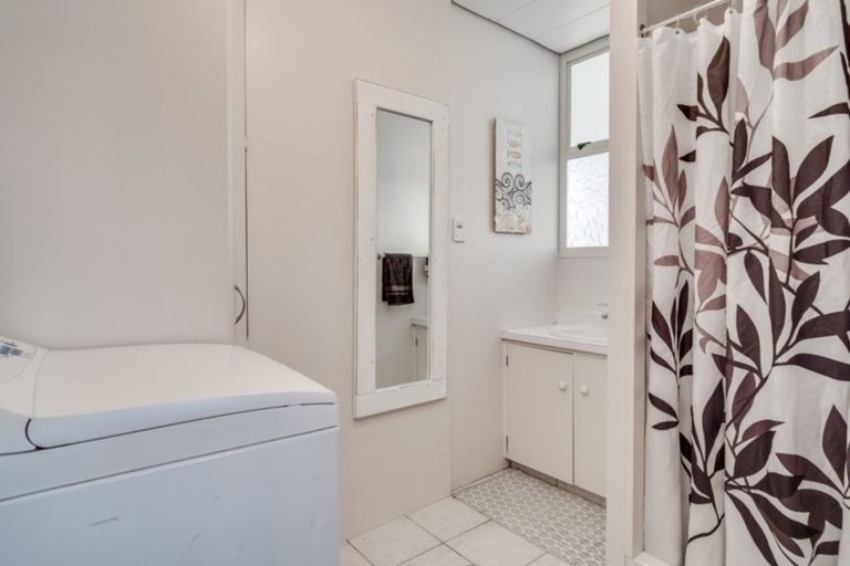 Photo of property in 4 Tahara Crescent, Mount Maunganui, 3116