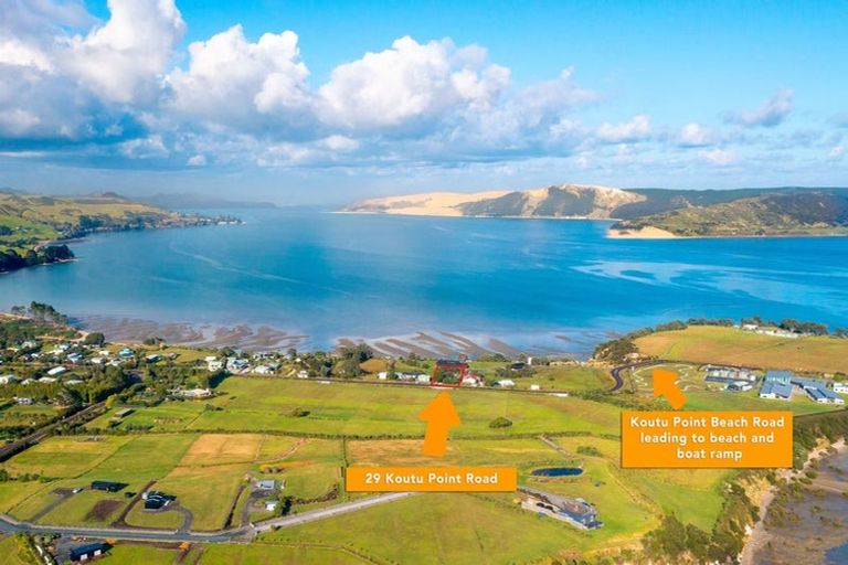 Photo of property in 29 Koutu Point Road, Opononi, Kaikohe, 0473