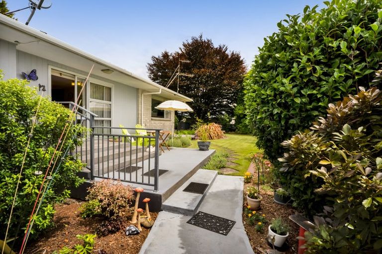 Photo of property in 39 Oberon Street, Stratford, 4332