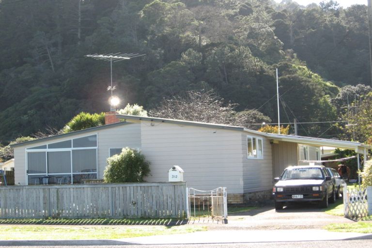 Photo of property in 312 Kuranui Street, Thames, 3500