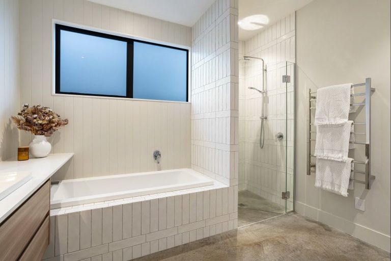 Photo of property in 107 Wattle Place, Whangamata, 3620