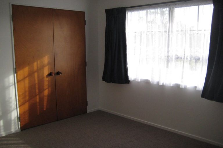 Photo of property in 75 Kennedy Avenue, Forrest Hill, Auckland, 0620