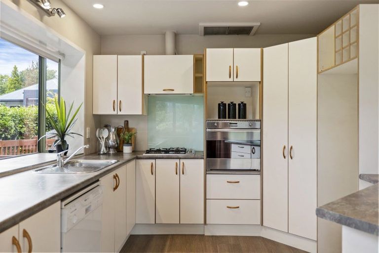 Photo of property in 36 Hawford Road, Opawa, Christchurch, 8023