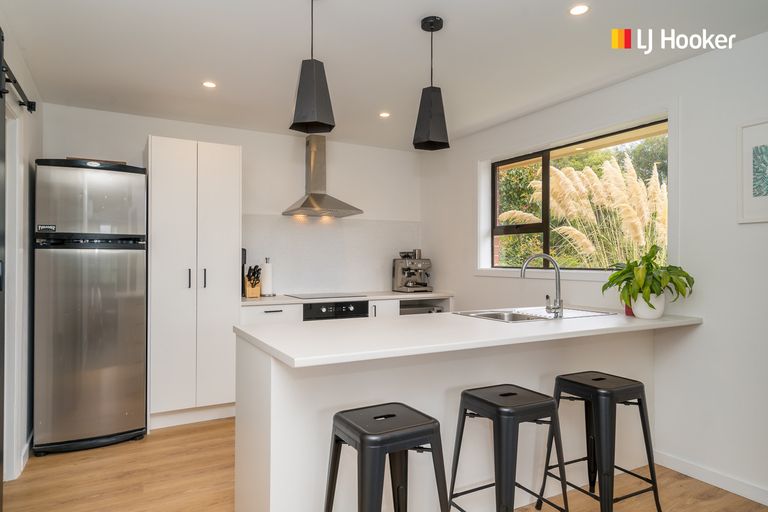 Photo of property in 10 Riselaw Road, Calton Hill, Dunedin, 9012