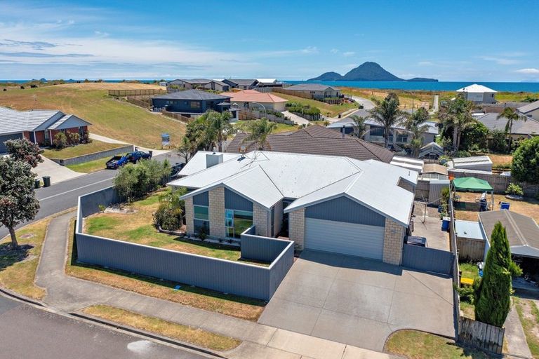 Photo of property in 24 Omega Place, Coastlands, Whakatane, 3120