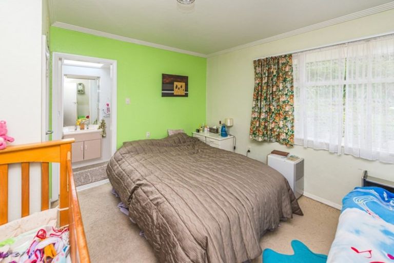 Photo of property in 63 Great North Road, Saint Johns Hill, Whanganui, 4501