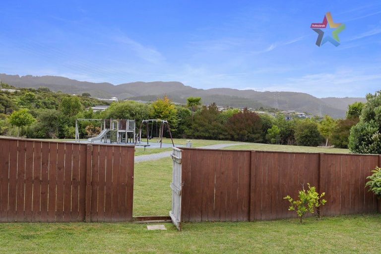 Photo of property in 38 Kirton Drive, Riverstone Terraces, Upper Hutt, 5018