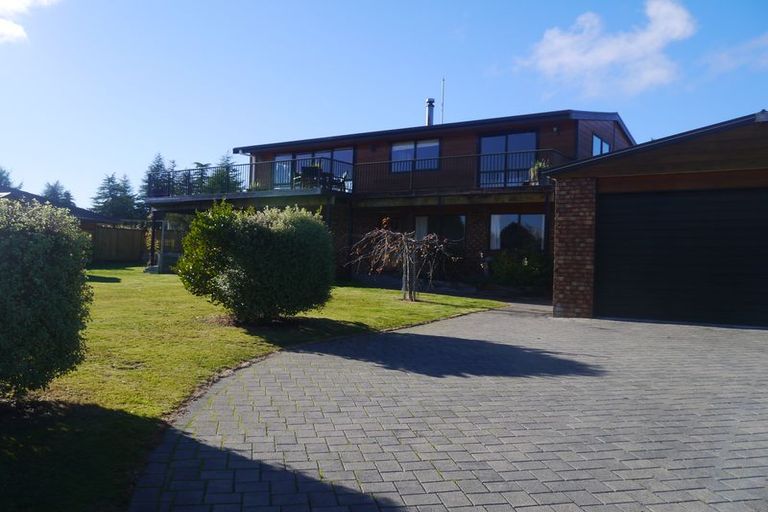 Photo of property in 11 Yasmin Lane, Kinloch, Taupo, 3377
