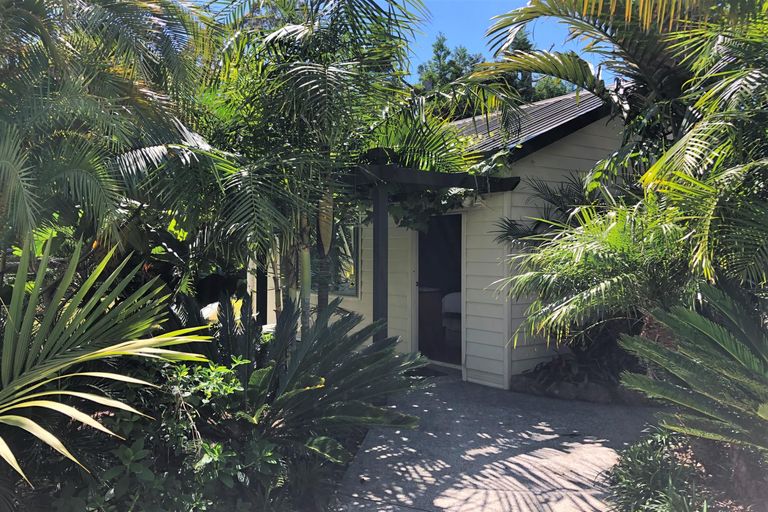 Photo of property in 17 Te Ra Road, Kaeo, Kerikeri, 0295