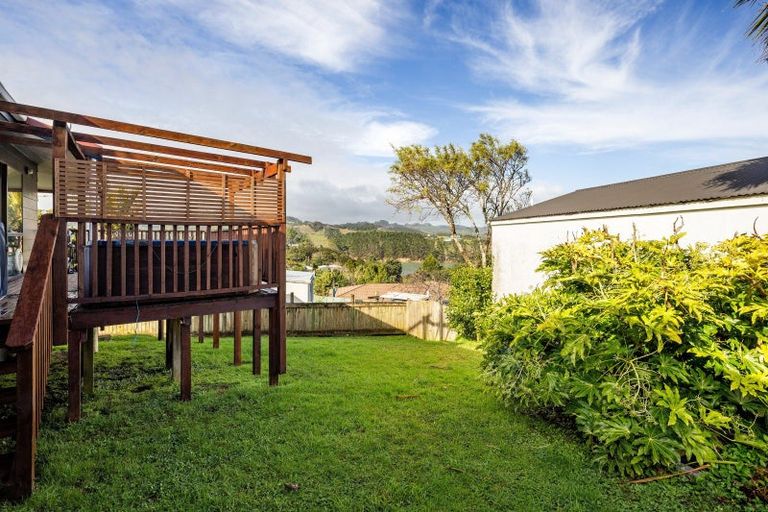 Photo of property in 13 Point Street, Raglan, 3225