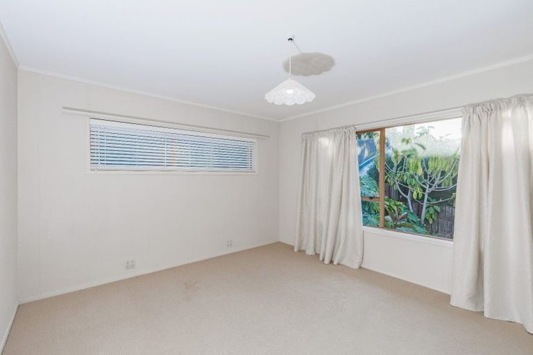 Photo of property in 80 Velma Road, Hillcrest, Auckland, 0627