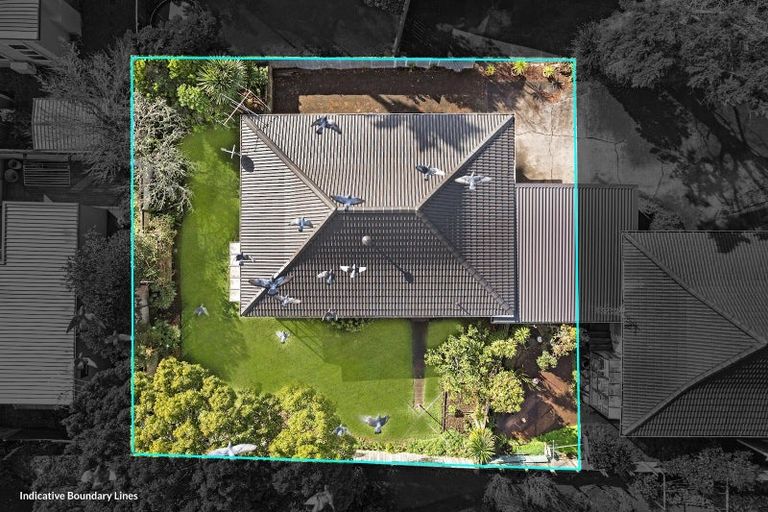 Photo of property in 1/132 Hutchinsons Road, Bucklands Beach, Auckland, 2014