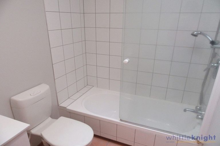 Photo of property in 40d Picton Avenue, Riccarton, Christchurch, 8011