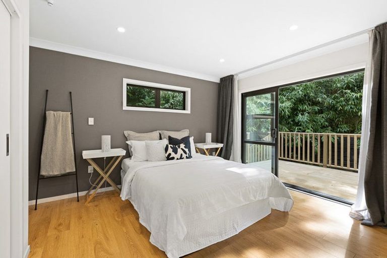 Photo of property in 18 Paturoa Road, Titirangi, Auckland, 0604