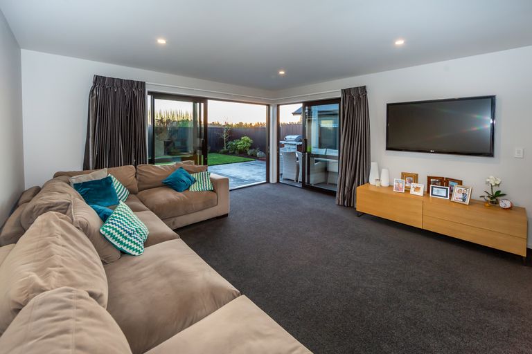 Photo of property in 89 Metehau Street, Marshland, Christchurch, 8083