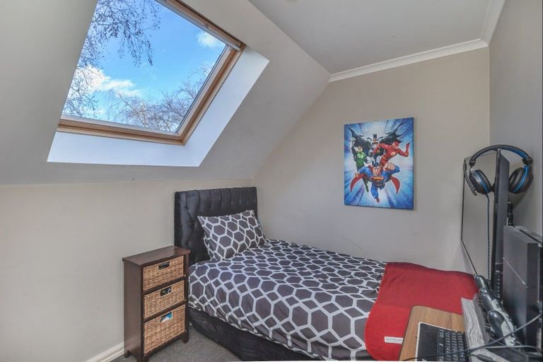 Photo of property in 3 Station Road, Sawyers Bay, Port Chalmers, 9023