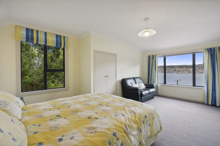 Photo of property in 6 Doon Street, Vauxhall, Dunedin, 9013