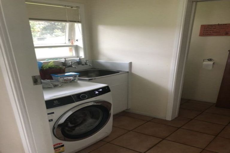 Photo of property in 31 Manse Road, Pahurehure, Papakura, 2113