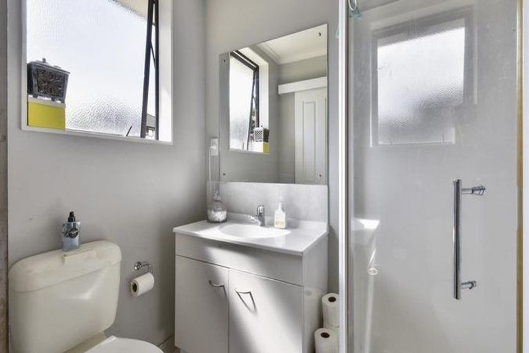 Photo of property in 9 Nykki Place, Papakura, 2110