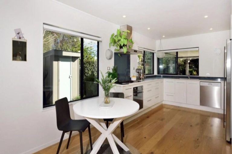 Photo of property in 97 Point Wells Road, Point Wells, Warkworth, 0986