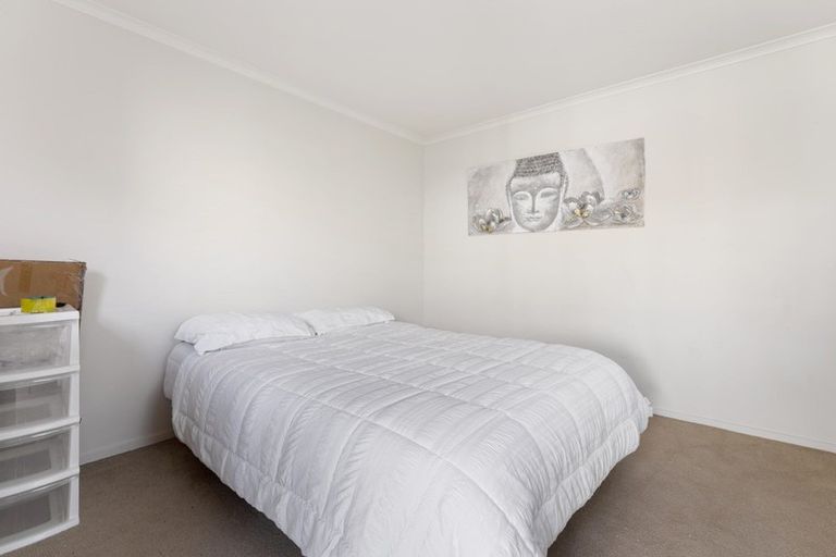 Photo of property in 54 Duke Street, Levin, 5510