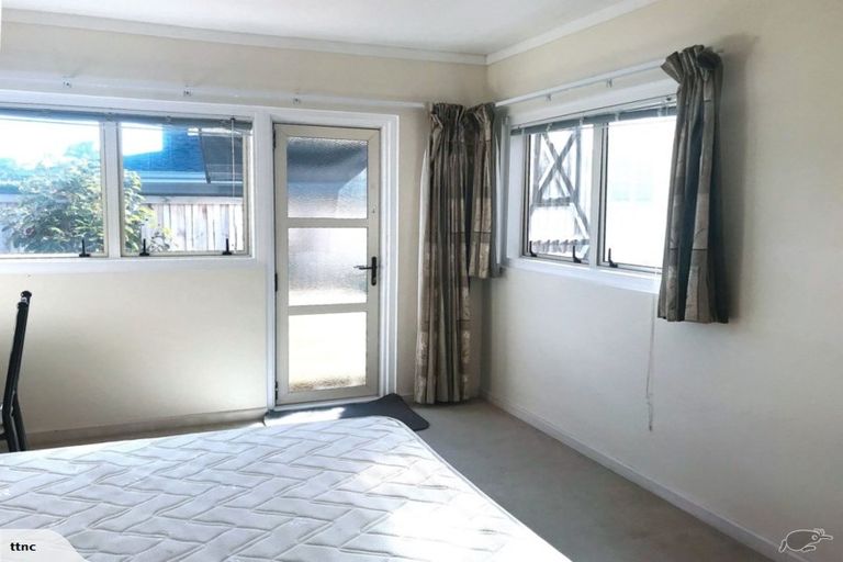 Photo of property in 15 Roadley Avenue, Sunnyhills, Auckland, 2010