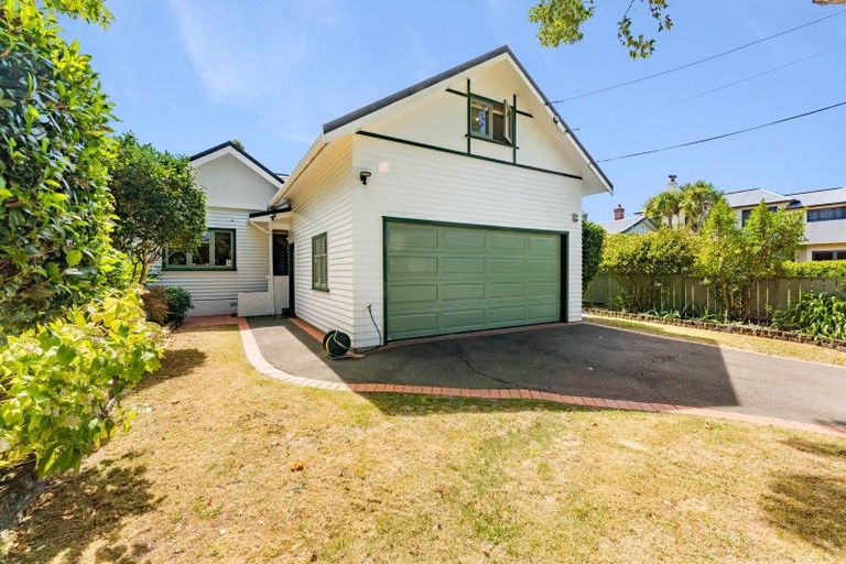 Photo of property in 1/33 Puriri Street, Woburn, Lower Hutt, 5010