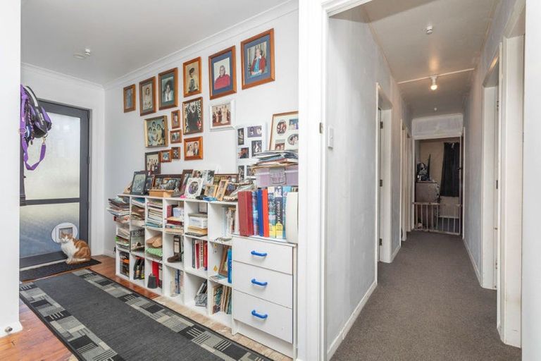 Photo of property in 6 Otanga Street, Dannevirke, 4930