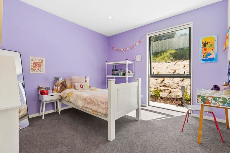 Photo of property in 3 Waxeye Lane, Lake Hawea, 9382