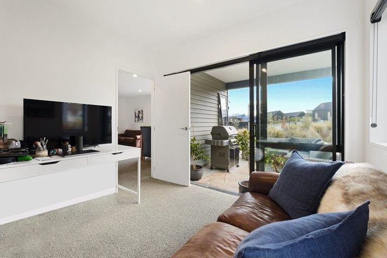 Photo of property in 2 Barclay Place, Wanaka, 9305