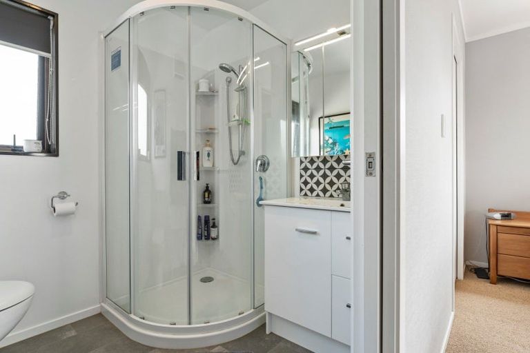 Photo of property in 55 Dunlop Road, Te Puke, 3119