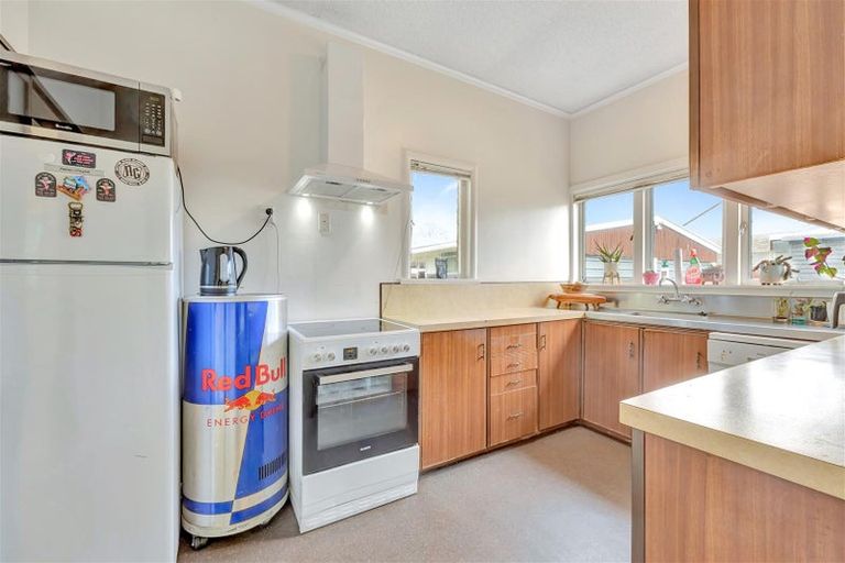 Photo of property in 17 Verel Street, Fairfield, Hamilton, 3214