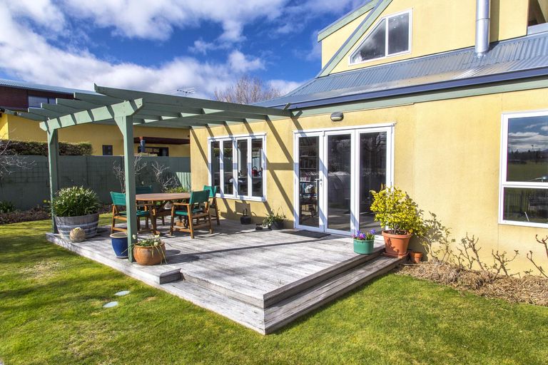 Photo of property in 11 Mansor Court, Cromwell, 9310