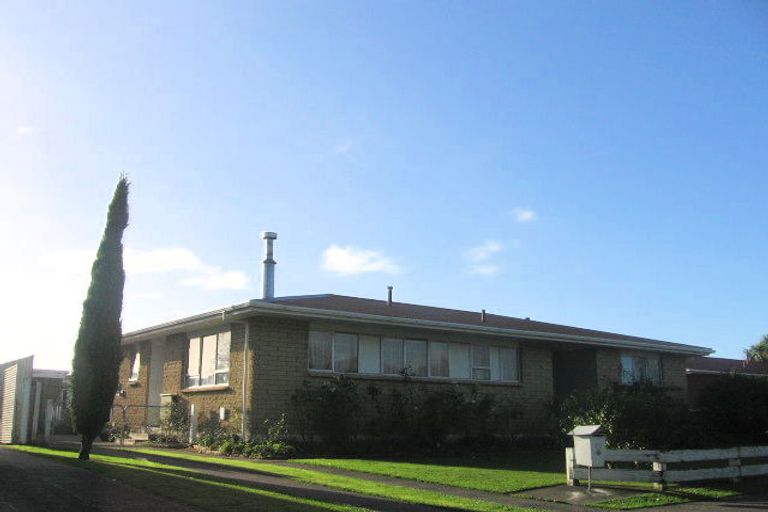 Photo of property in 40 Stillwater Place, Westbrook, Palmerston North, 4412
