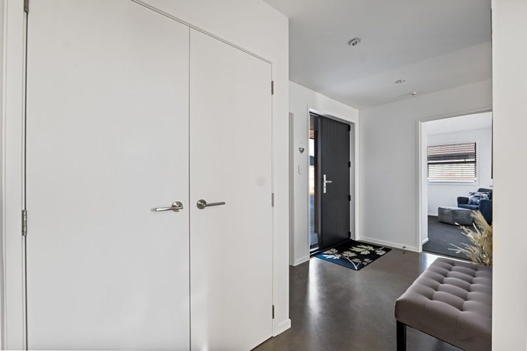 Photo of property in 8 Hodge Park Lane, Inglewood, 4330