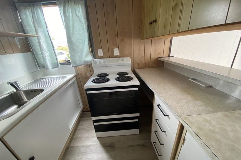 Photo of property in 41a Centreway Road, Orewa, 0931