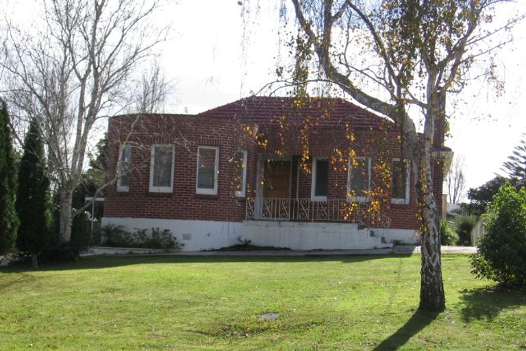 Photo of property in 7 Springbank Lane, Te Atatu Peninsula, Auckland, 0610