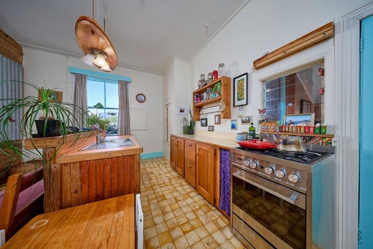 Photo of property in 123 Beach Road, Kaikoura, 7300